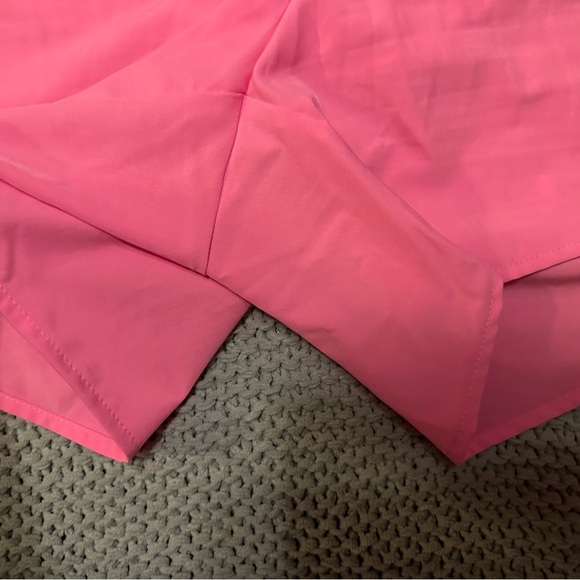 Like New Size 4X Hot Pink and Teal Crown & Ivy Athletic Shorts - Picture 4 of 6